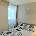 Magnifique Et Moderne T2 - Emeraude 32 Appartamento *